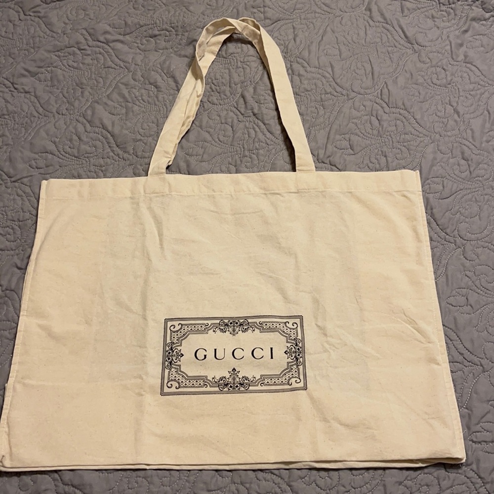 Medium Gucci Tote/Shopping Bag.